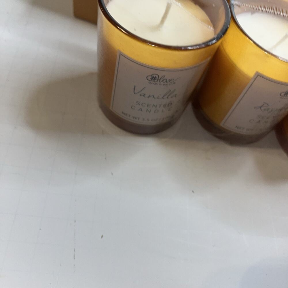 Scented Soy Wax Candle Set Stress Relief and Home Decor 3.5oz x 4 - Picture 5 of 6